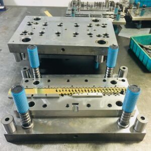 قالب پروگرسیو