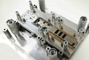 Blog_WhatMakesUp_Img_Banner-500x336-قالب پروگرسیو-پیشرو صنعت ورنا